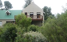 Fijnbosch Cottage And Camping